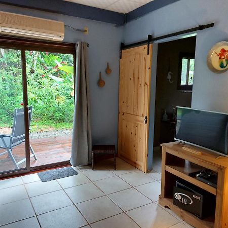 Casa Oceana Bed & Breakfast Bocas del Toro Esterno foto