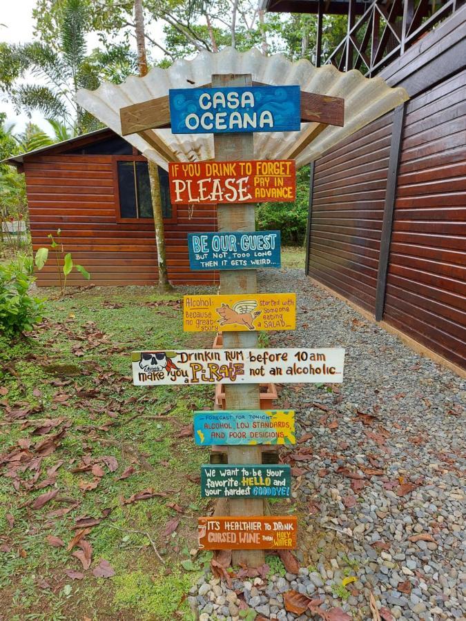 Casa Oceana Bed & Breakfast Bocas del Toro Esterno foto